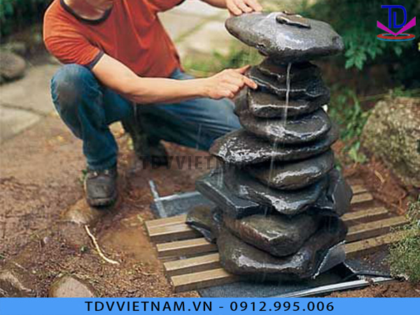Hướng dẫn tạo đài phun nước bằng đá mini cho sân vườn 10